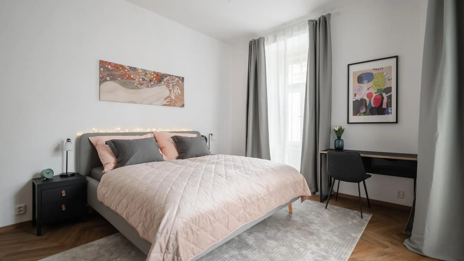 Meloun City Center Residence Πράγα
