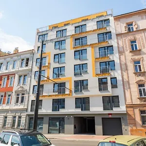Apartment Brand New #31 In Brand New Building With Free Parking In The Center, Prag