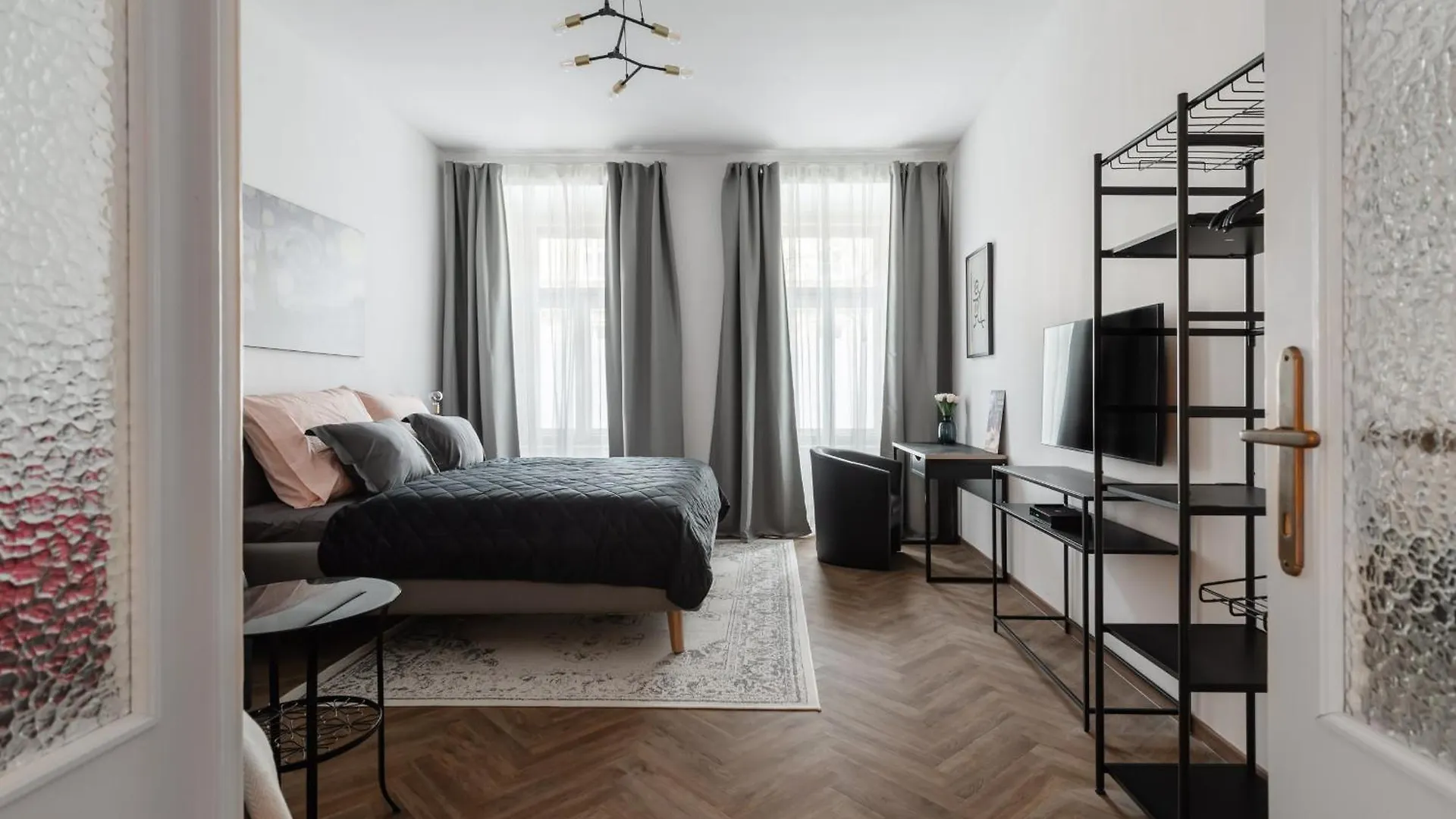 Meloun City Center Residence Prag Apartment